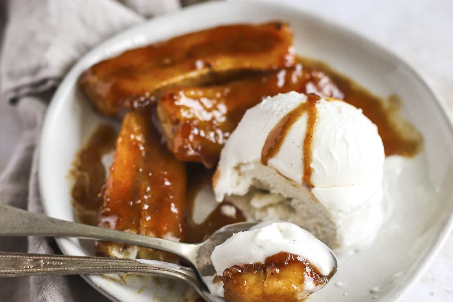 Bananas Foster Recipe (Ready in 10 Minutes) The Kitchn